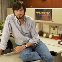 Ashton Kutcher Leaves Me Unconvinced in First ‘Jobs’ Trailer [Video]